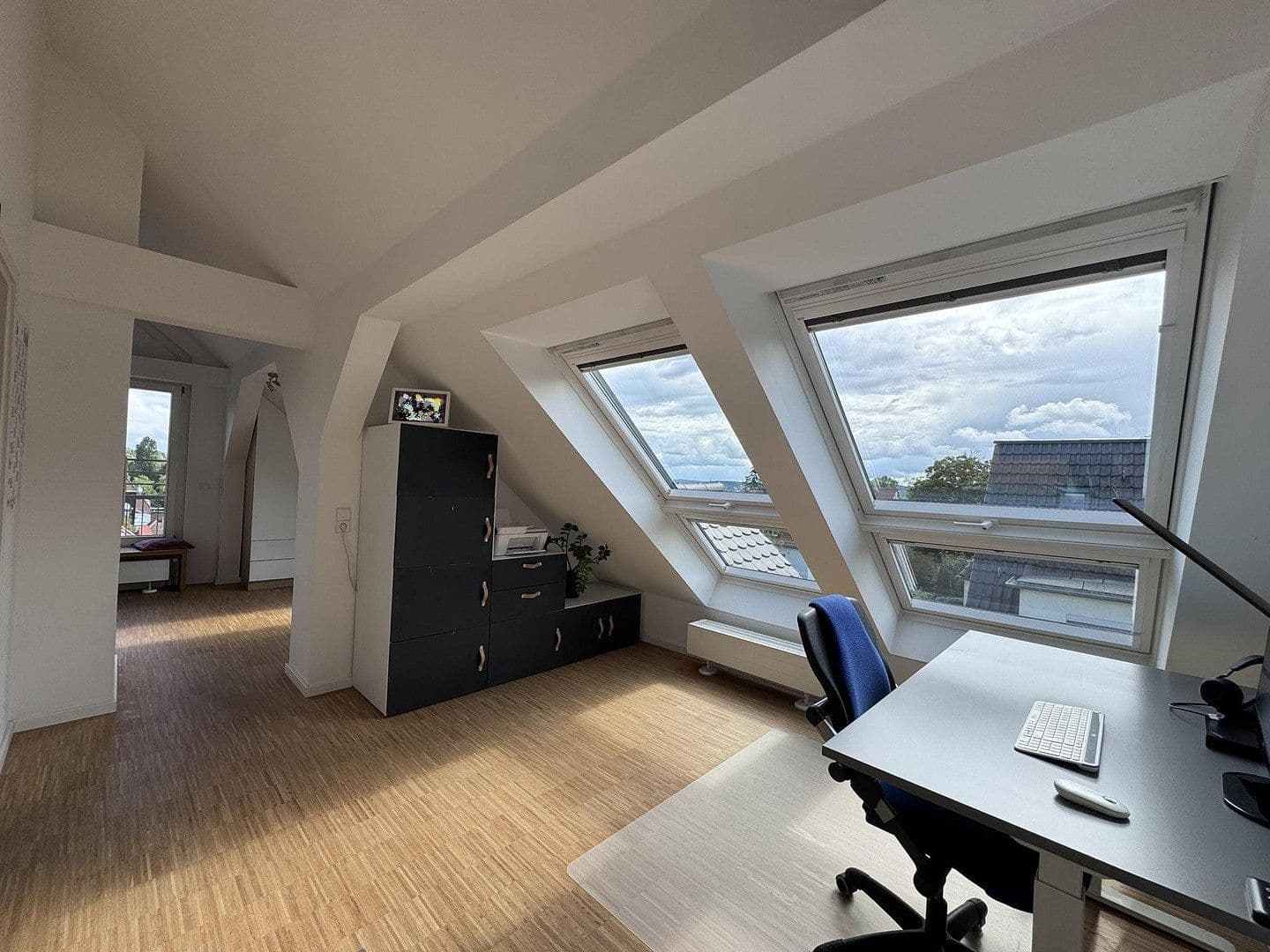 Prodej bytu 3+kk 93 m², Stuttgart, Bádensko-Württembersko Prodej bytu 3+kk 93 m², Stuttgart, Bádensko-Württembersko
