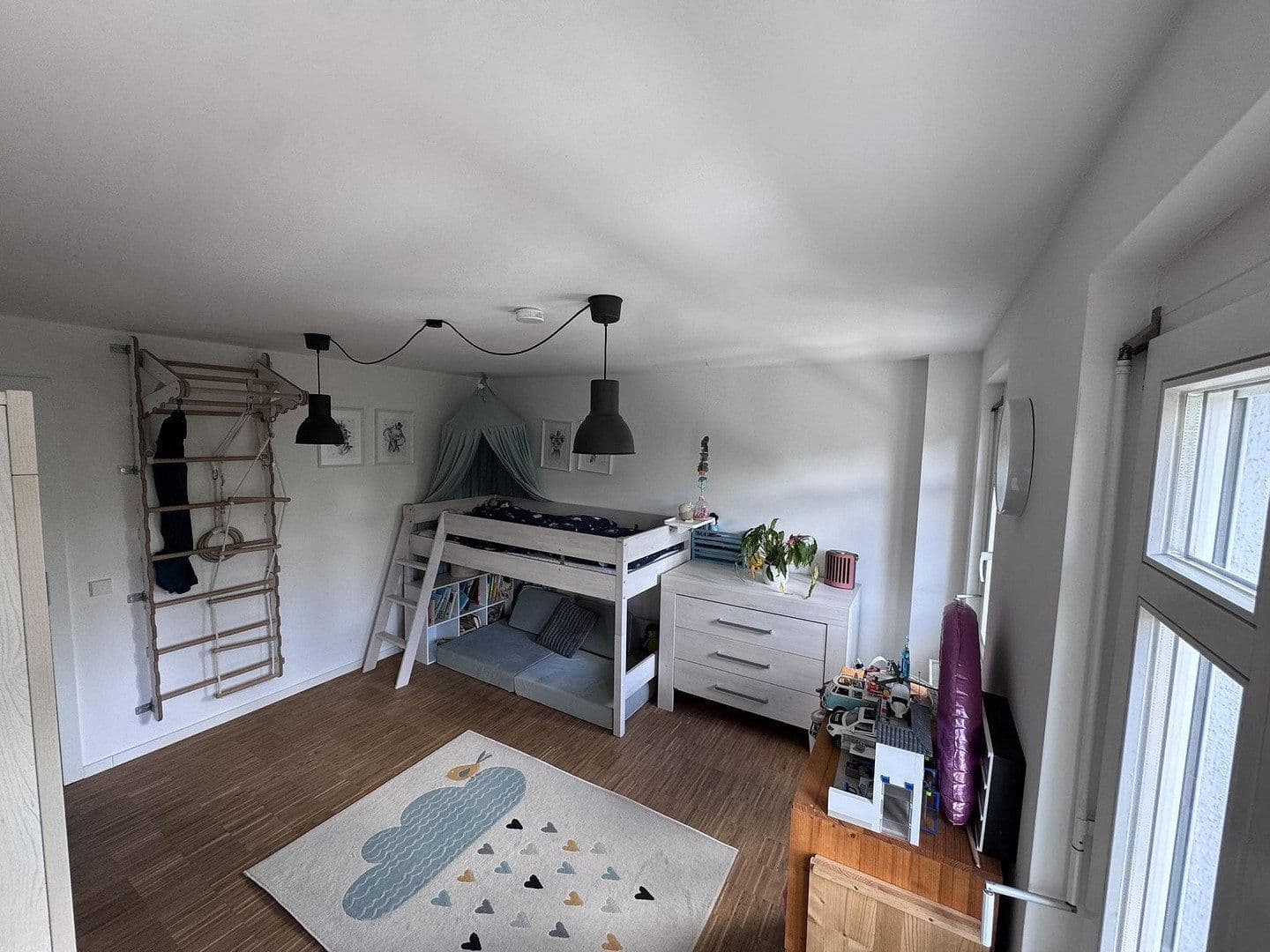Prodej bytu 3+kk 93 m², Stuttgart, Bádensko-Württembersko Prodej bytu 3+kk 93 m², Stuttgart, Bádensko-Württembersko