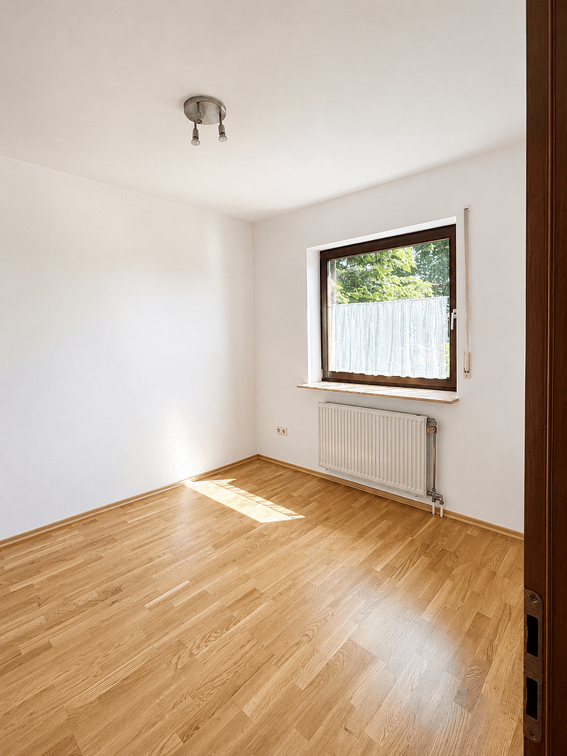Prodej domu 207 m², pozemek 700 m², Staufenstraße 3, Vellberg, Bádensko-Württembersko Prodej domu 207 m², pozemek 700 m², Staufenstraße 3, Vellberg, Bádensko-Württembersko