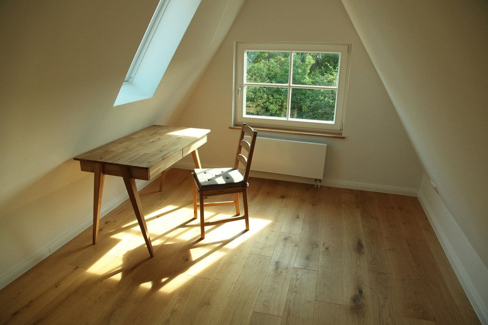 Prodej domu 170 m², pozemek 1.063 m², Hamburg, Hamburg Prodej domu 170 m², pozemek 1.063 m², Hamburg, Hamburg