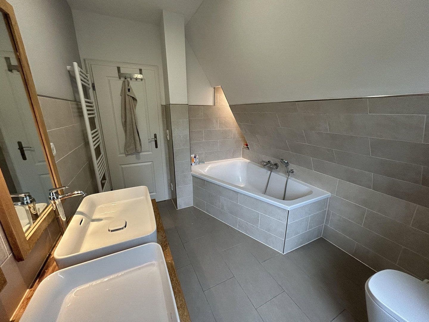 Prodej domu 170 m², pozemek 1.063 m², Hamburg, Hamburg Prodej domu 170 m², pozemek 1.063 m², Hamburg, Hamburg
