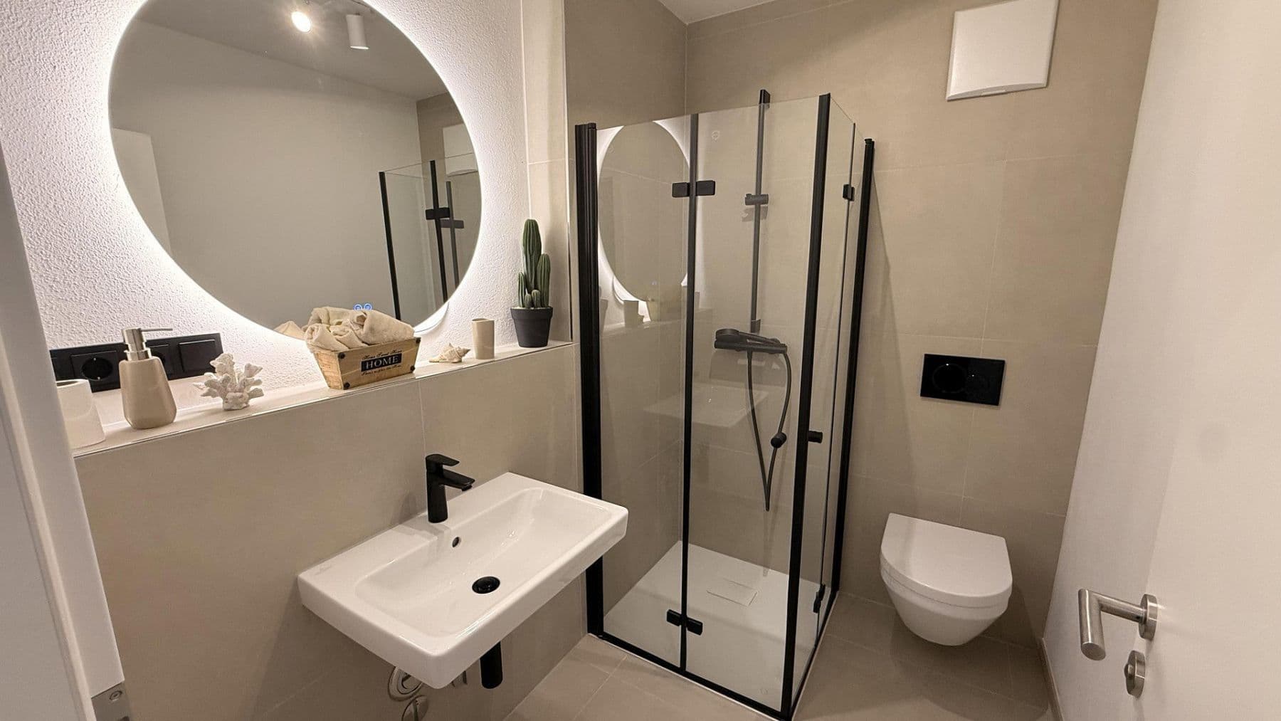 Prodej bytu 3+1 75 m², München, Bavorsko Prodej bytu 3+1 75 m², München, Bavorsko