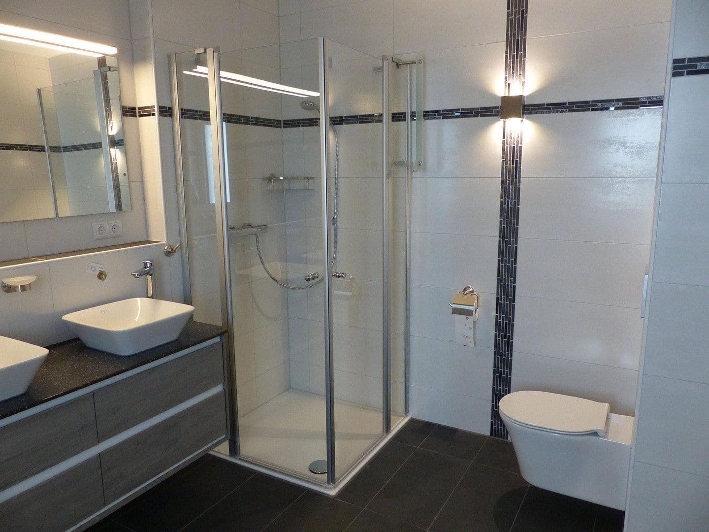 Pronájem bytu 2+1 71 m², Dresdener Straße 1, Buchloe, Bavorsko Pronájem bytu 2+1 71 m², Dresdener Straße 1, Buchloe, Bavorsko