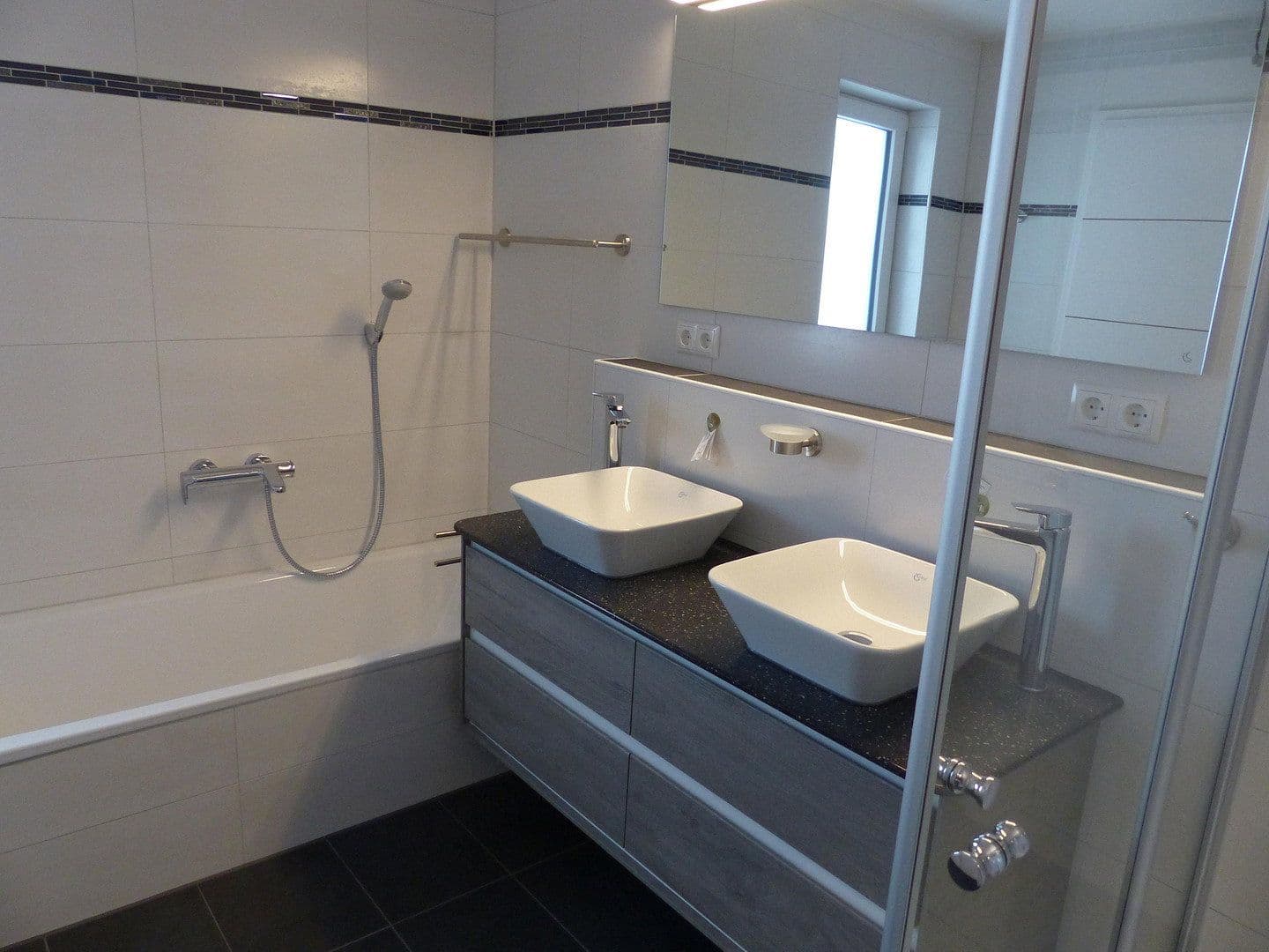 Pronájem bytu 2+1 71 m², Dresdener Straße 1, Buchloe, Bavorsko Pronájem bytu 2+1 71 m², Dresdener Straße 1, Buchloe, Bavorsko