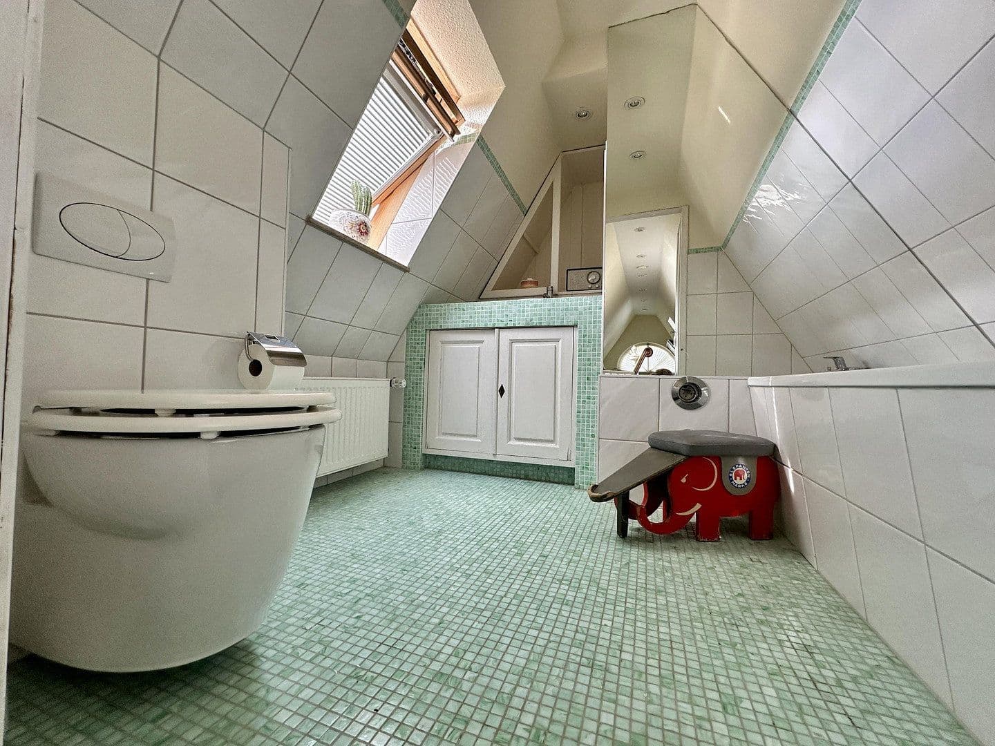 Prodej domu 280 m², pozemek 3.500 m², Kiel, Šlesvicko-Holštýnsko Prodej domu 280 m², pozemek 3.500 m², Kiel, Šlesvicko-Holštýnsko