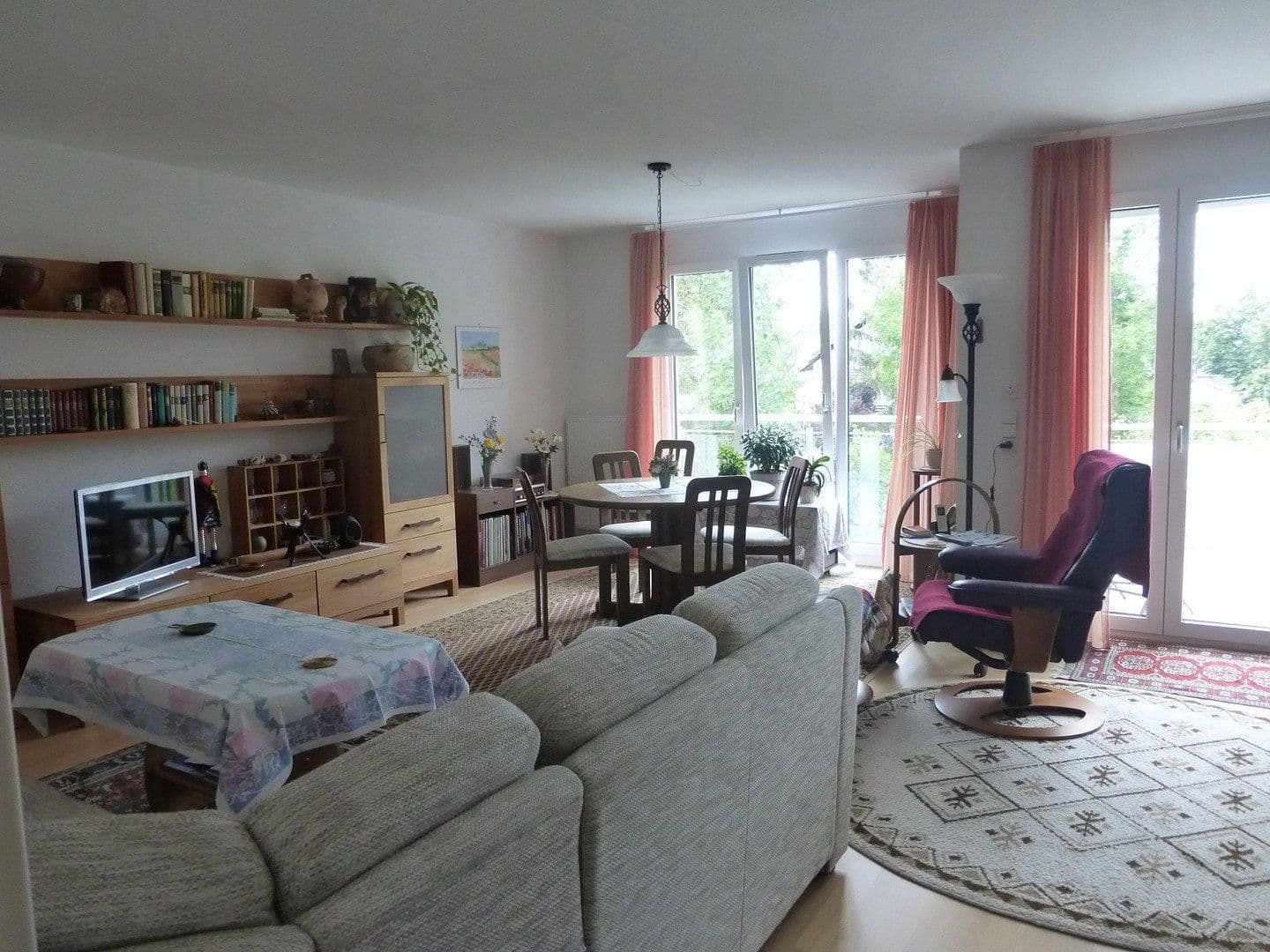 Pronájem bytu 2+1 78 m², Basler Str. 45, Bad Krozingen, Bádensko-Württembersko Pronájem bytu 2+1 78 m², Basler Str. 45, Bad Krozingen, Bádensko-Württembersko