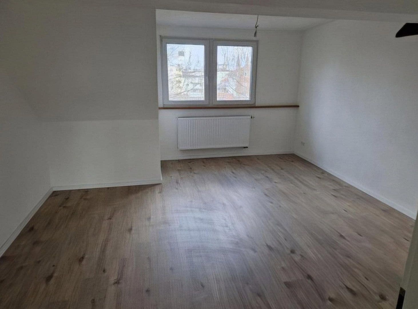 Prodej bytu 2+1 57 m², Ludwigshafen, Porýní-Falc Prodej bytu 2+1 57 m², Ludwigshafen, Porýní-Falc