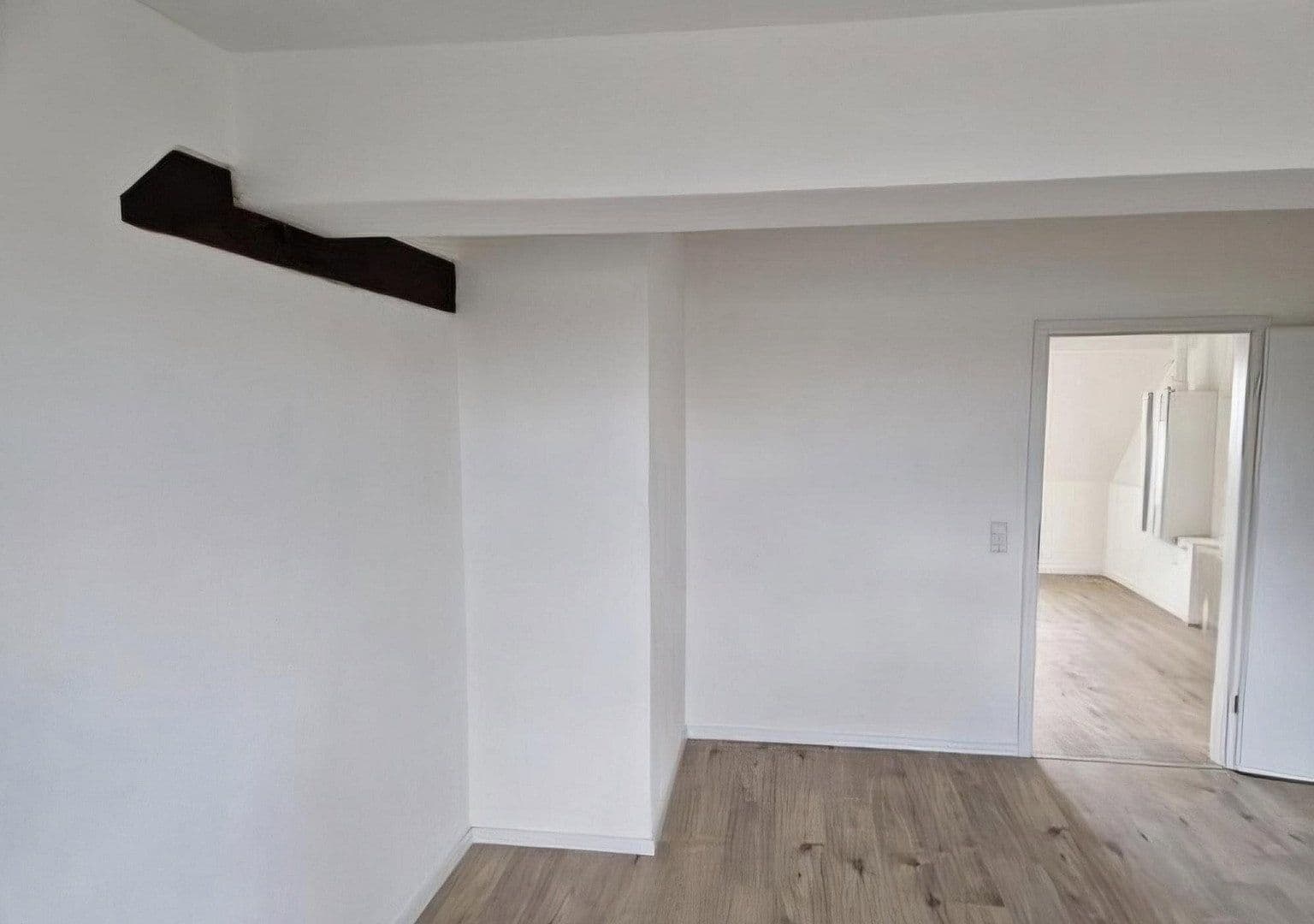 Prodej bytu 2+1 57 m², Ludwigshafen, Porýní-Falc Prodej bytu 2+1 57 m², Ludwigshafen, Porýní-Falc