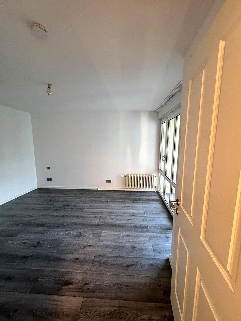 Prodej bytu 3+1 78 m², Wehrmathen, Schönefeld, Braniborsko Prodej bytu 3+1 78 m², Wehrmathen, Schönefeld, Braniborsko