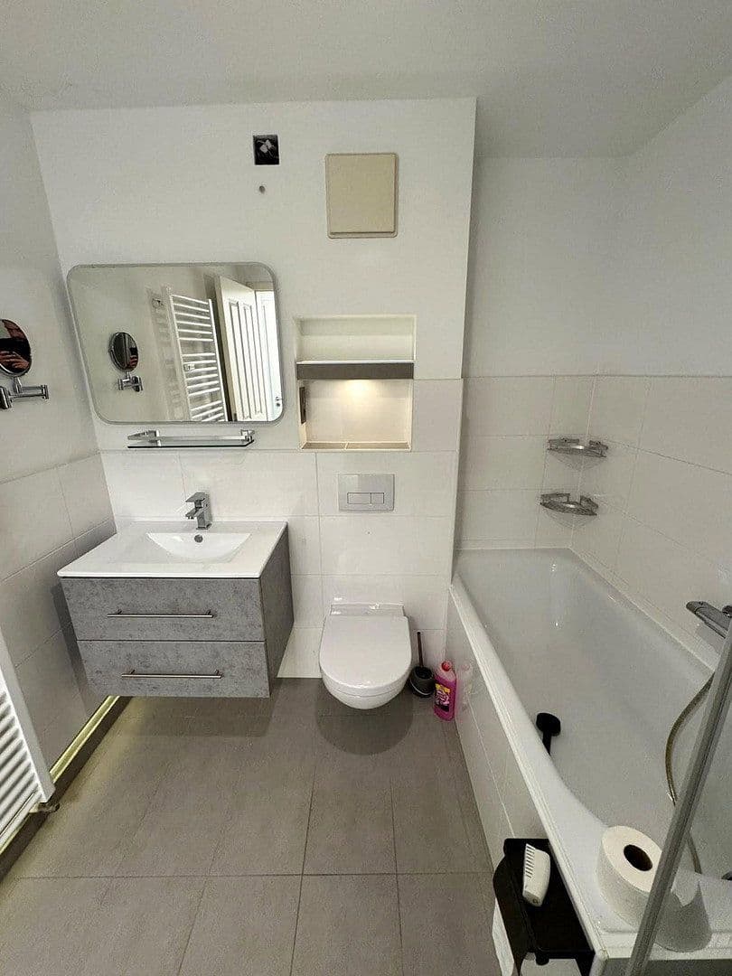 Prodej bytu 3+1 78 m², Wehrmathen, Schönefeld, Braniborsko Prodej bytu 3+1 78 m², Wehrmathen, Schönefeld, Braniborsko