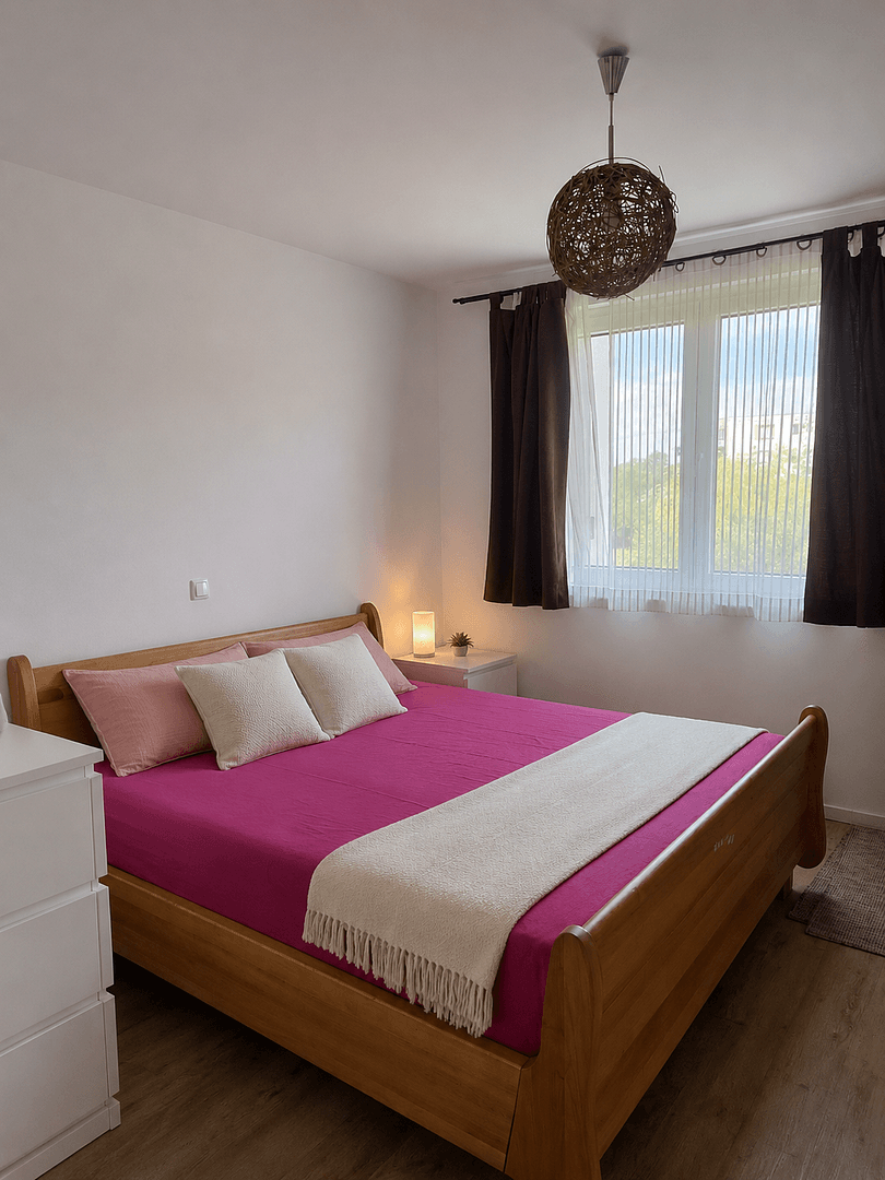 Prodej bytu 3+1 93 m², Berttolt-Brecht Allee 1-17, Schönefeld, Braniborsko Prodej bytu 3+1 93 m², Berttolt-Brecht Allee 1-17, Schönefeld, Braniborsko