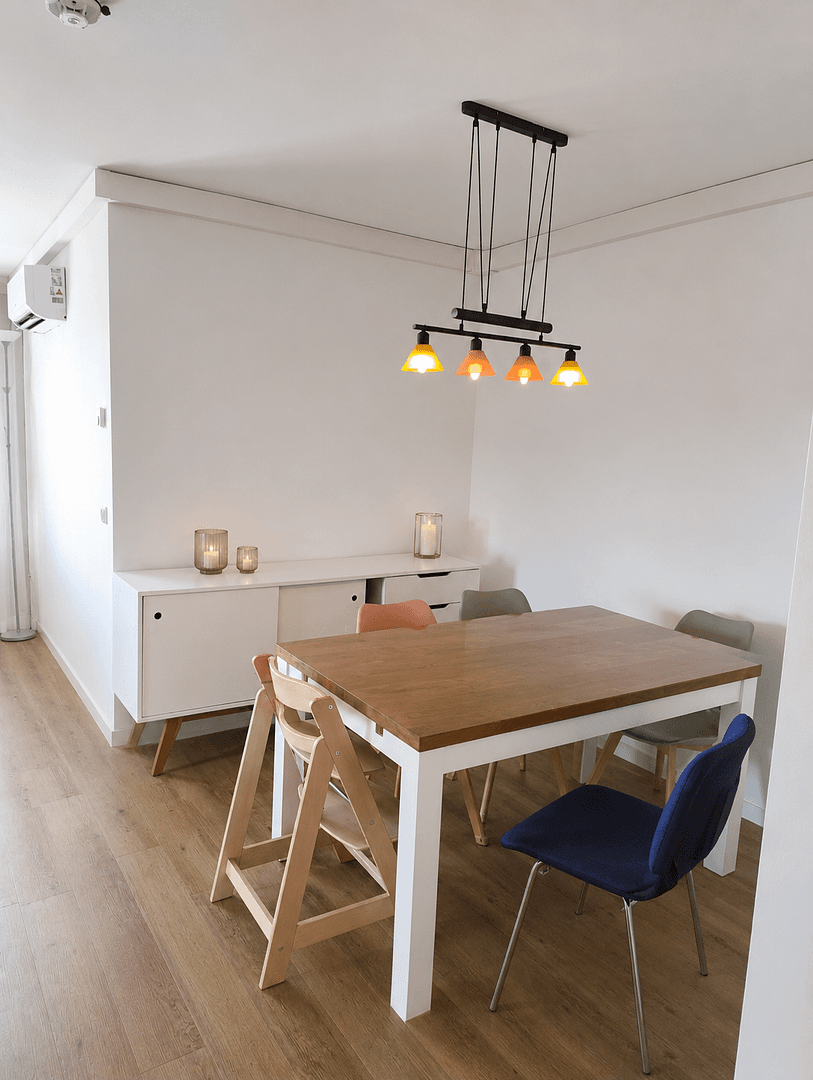 Prodej bytu 3+1 93 m², Berttolt-Brecht Allee 1-17, Schönefeld, Braniborsko Prodej bytu 3+1 93 m², Berttolt-Brecht Allee 1-17, Schönefeld, Braniborsko
