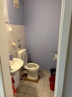 Prodej nebytového prostoru 93 m², Lorsch, Hessen Prodej nebytového prostoru 93 m², Lorsch, Hessen