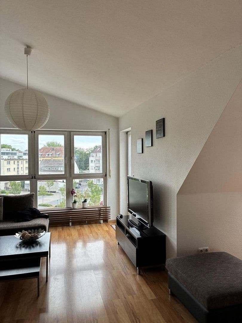 Pronájem bytu 2+1 63 m², Hanau, Hessen Pronájem bytu 2+1 63 m², Hanau, Hessen
