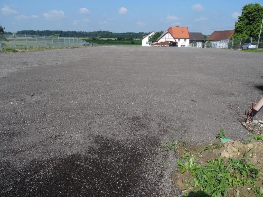 Prodej pozemku 2.093 m², Am Gansreis, Neuburg an der Kammel, Bavorsko Prodej pozemku 2.093 m², Am Gansreis, Neuburg an der Kammel, Bavorsko