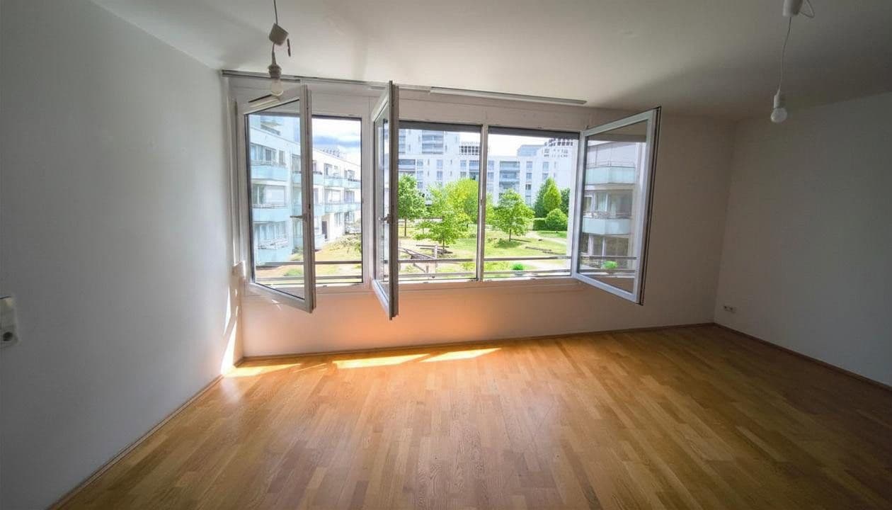 Prodej bytu 3+1 86 m², Eisnergutbogen 35, München, Bavorsko Prodej bytu 3+1 86 m², Eisnergutbogen 35, München, Bavorsko
