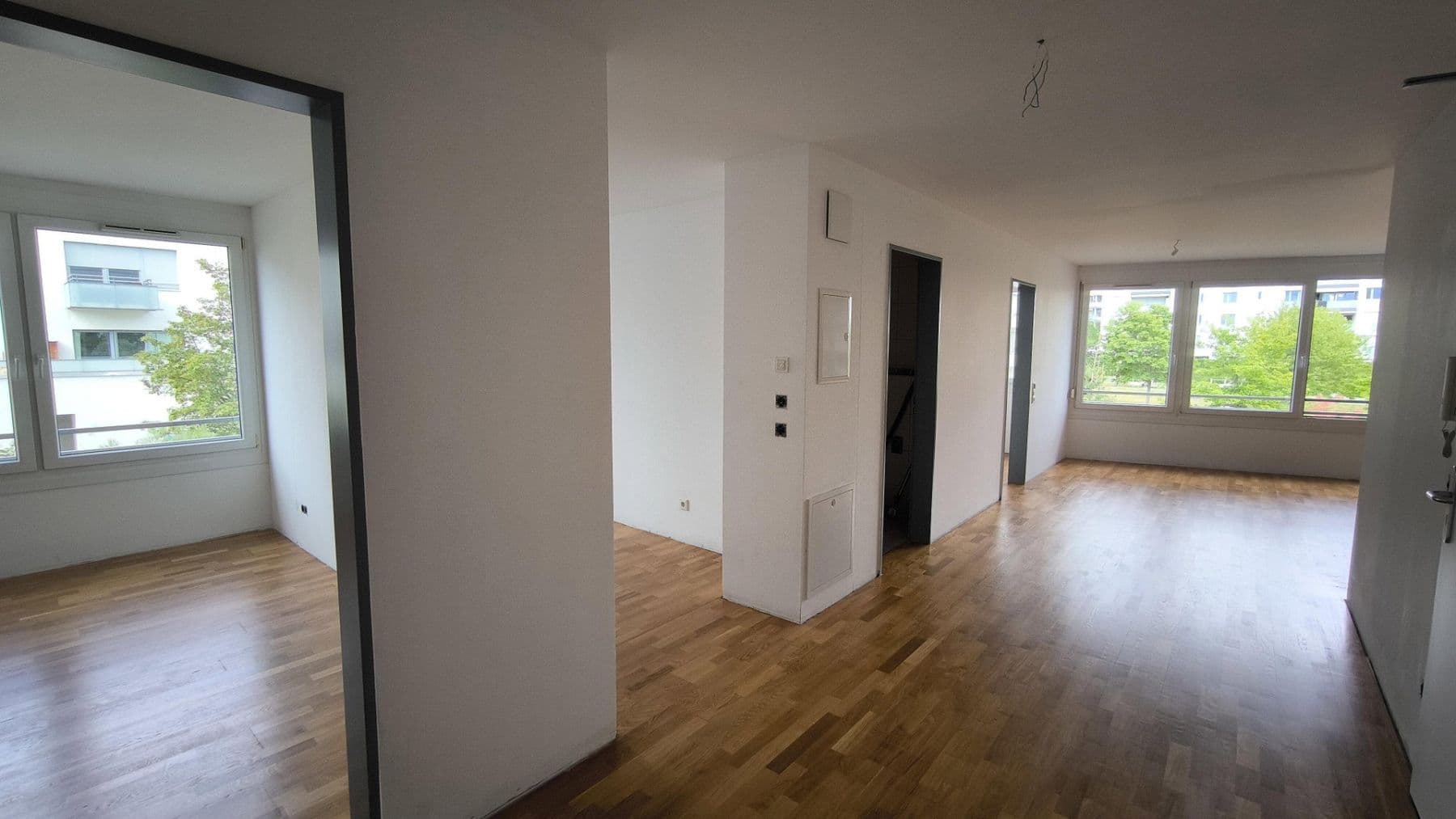 Prodej bytu 3+1 86 m², Eisnergutbogen 35, München, Bavorsko Prodej bytu 3+1 86 m², Eisnergutbogen 35, München, Bavorsko