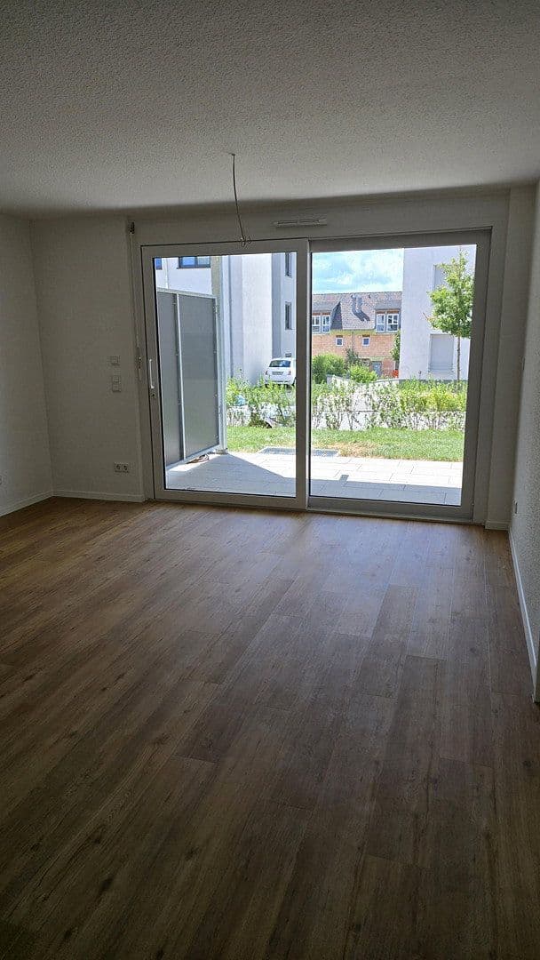Pronájem bytu 2+1 52 m², Renningen, Bádensko-Württembersko Pronájem bytu 2+1 52 m², Renningen, Bádensko-Württembersko