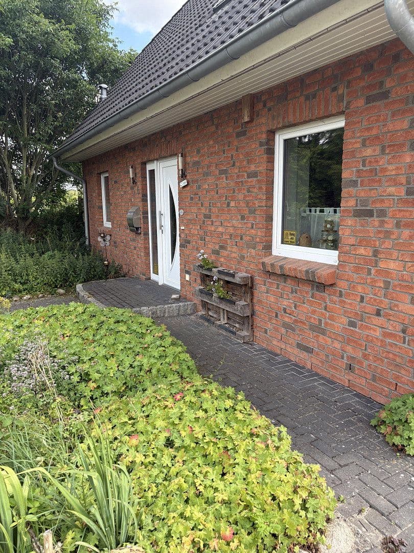 Prodej domu 157 m², pozemek 1.335 m², Mattenstieg 6, Seevetal, Dolní Sasko Prodej domu 157 m², pozemek 1.335 m², Mattenstieg 6, Seevetal, Dolní Sasko