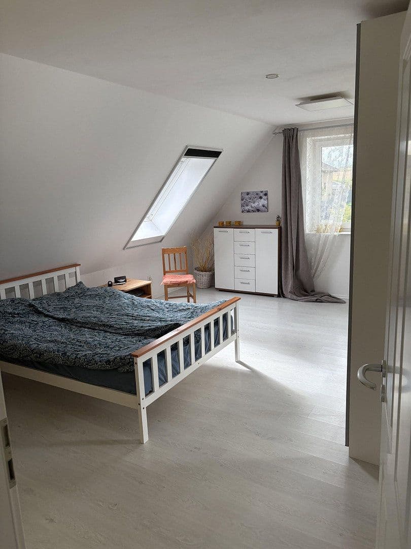 Prodej domu 157 m², pozemek 1.335 m², Mattenstieg 6, Seevetal, Dolní Sasko Prodej domu 157 m², pozemek 1.335 m², Mattenstieg 6, Seevetal, Dolní Sasko