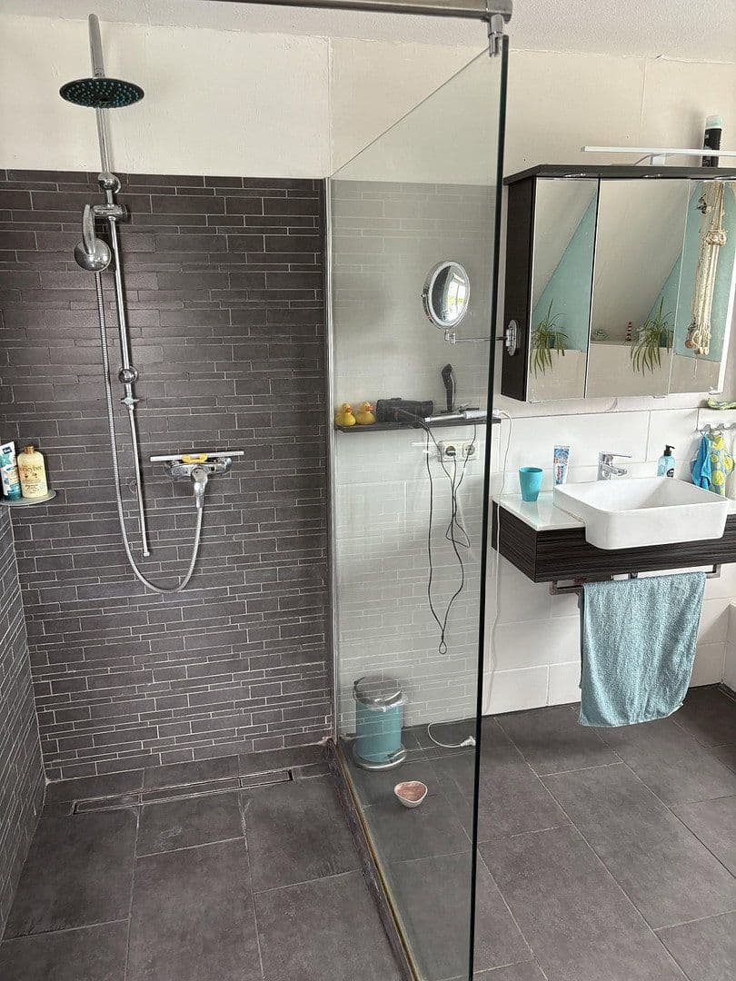Prodej domu 157 m², pozemek 1.335 m², Mattenstieg 6, Seevetal, Dolní Sasko Prodej domu 157 m², pozemek 1.335 m², Mattenstieg 6, Seevetal, Dolní Sasko