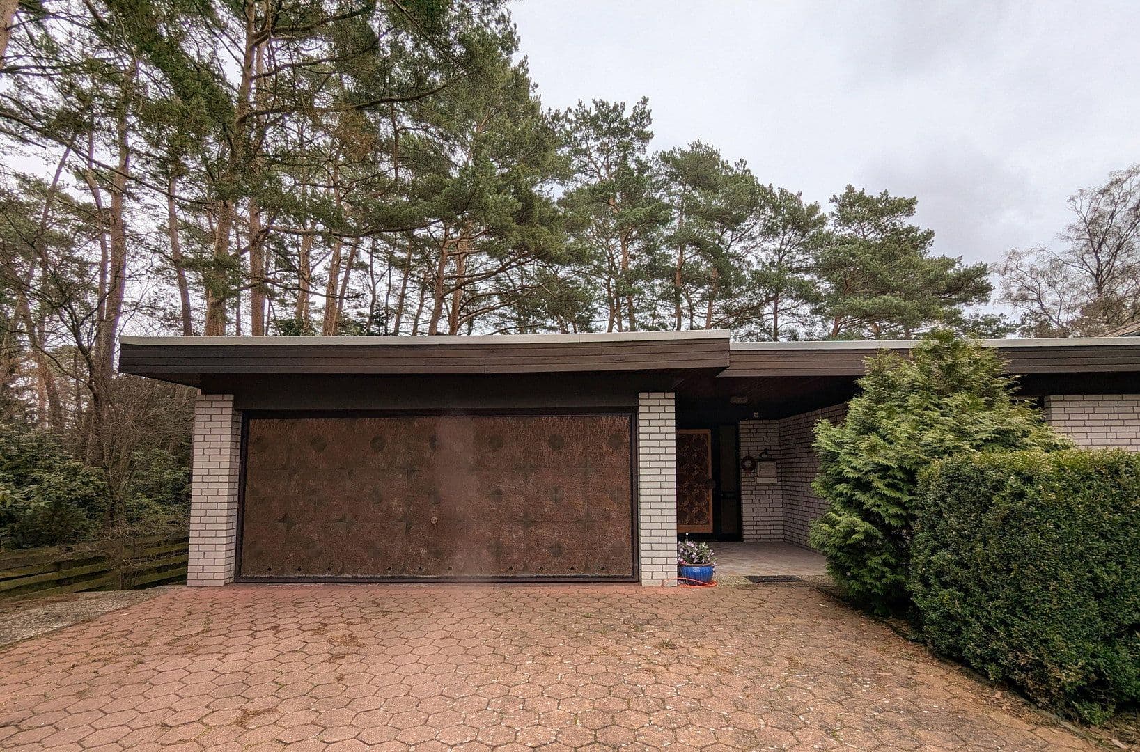 Prodej domu 156 m², pozemek 939 m², Gifhorn, Dolní Sasko Prodej domu 156 m², pozemek 939 m², Gifhorn, Dolní Sasko