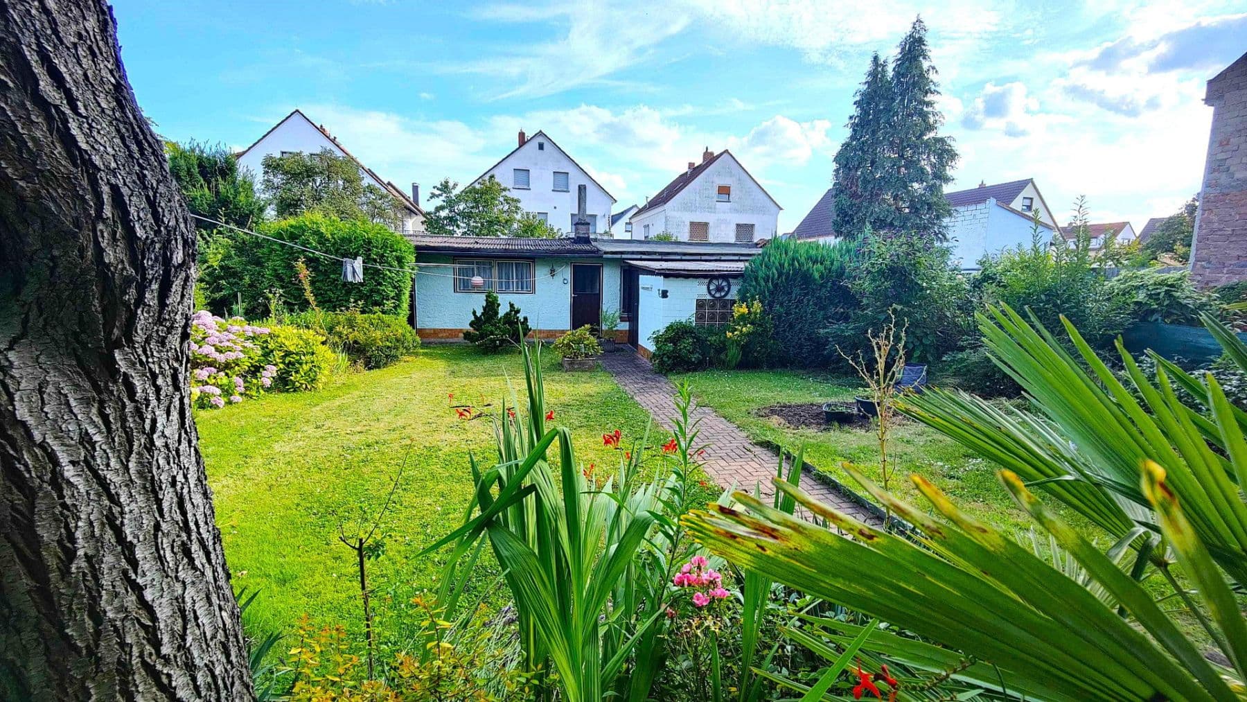 Prodej domu 207 m², pozemek 498 m², Scharfensteiner Straße 19, Offenbach, Hessen Prodej domu 207 m², pozemek 498 m², Scharfensteiner Straße 19, Offenbach, Hessen