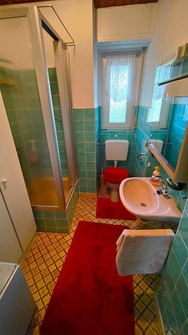 Prodej domu 207 m², pozemek 498 m², Scharfensteiner Straße 19, Offenbach, Hessen Prodej domu 207 m², pozemek 498 m², Scharfensteiner Straße 19, Offenbach, Hessen