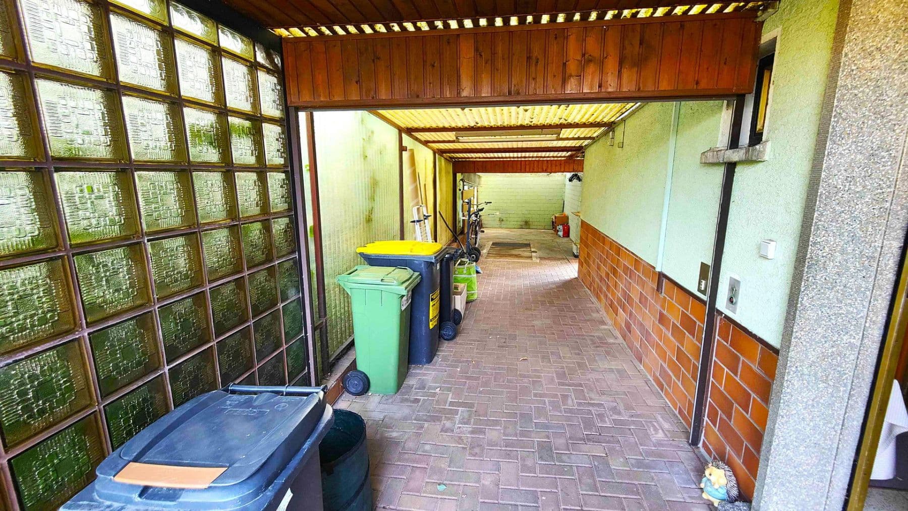 Prodej domu 207 m², pozemek 498 m², Scharfensteiner Straße 19, Offenbach, Hessen Prodej domu 207 m², pozemek 498 m², Scharfensteiner Straße 19, Offenbach, Hessen