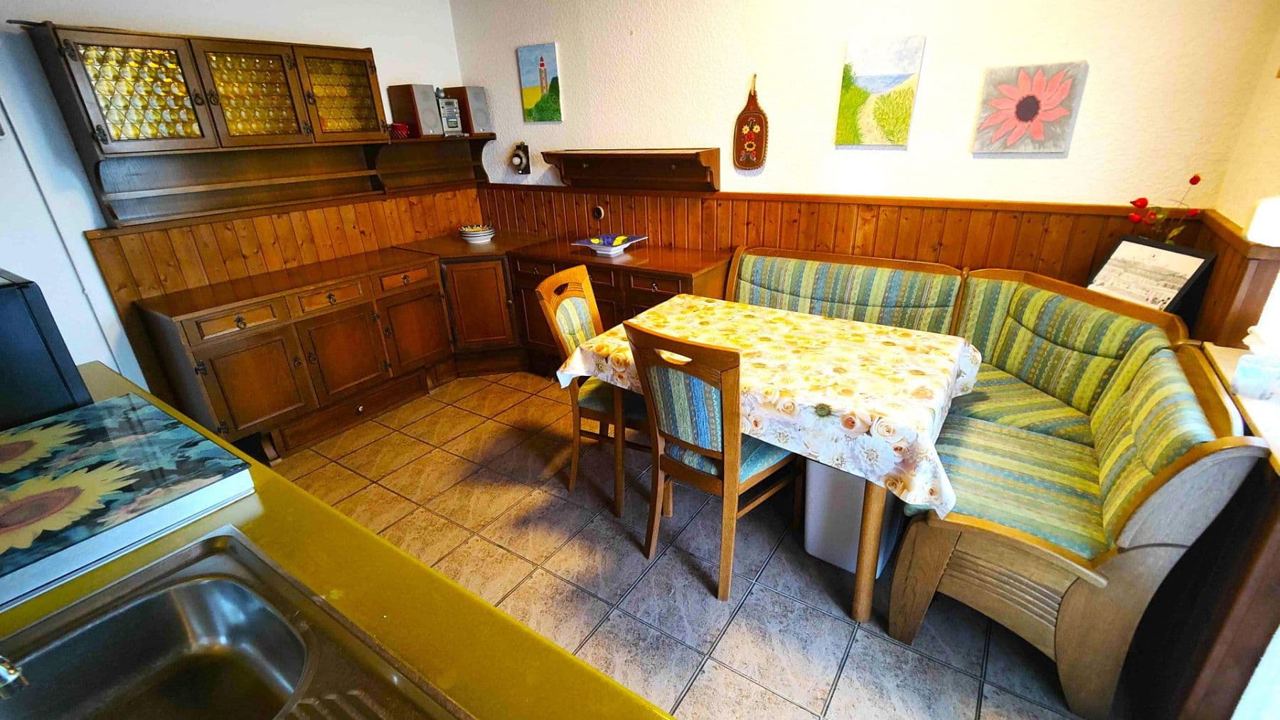 Prodej domu 207 m², pozemek 498 m², Scharfensteiner Straße 19, Offenbach, Hessen Prodej domu 207 m², pozemek 498 m², Scharfensteiner Straße 19, Offenbach, Hessen