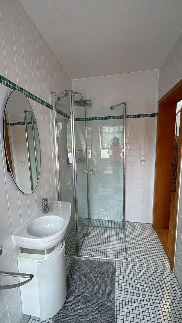 Pronájem domu 330 m², pozemek 1.100 m², Haimhausen, Bavorsko Pronájem domu 330 m², pozemek 1.100 m², Haimhausen, Bavorsko