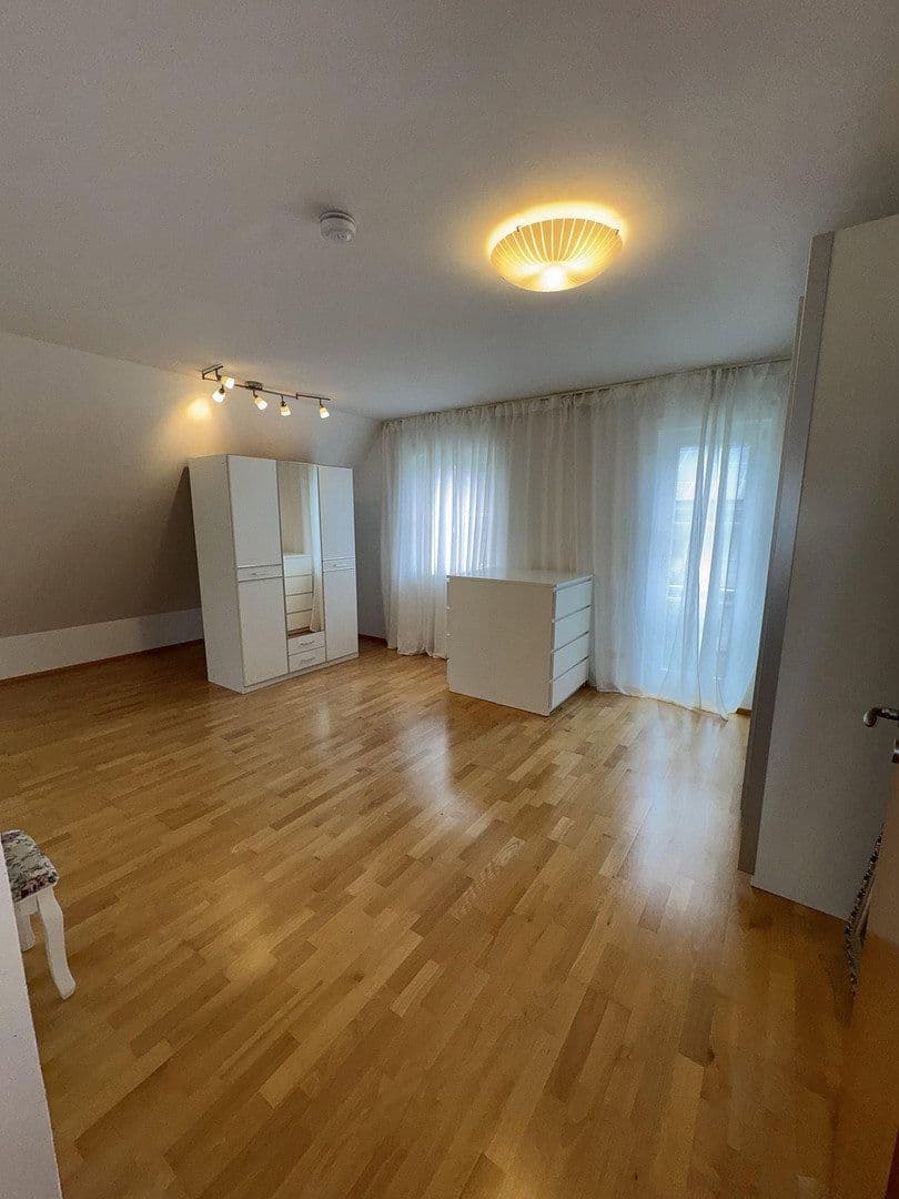 Pronájem domu 330 m², pozemek 1.100 m², Haimhausen, Bavorsko Pronájem domu 330 m², pozemek 1.100 m², Haimhausen, Bavorsko
