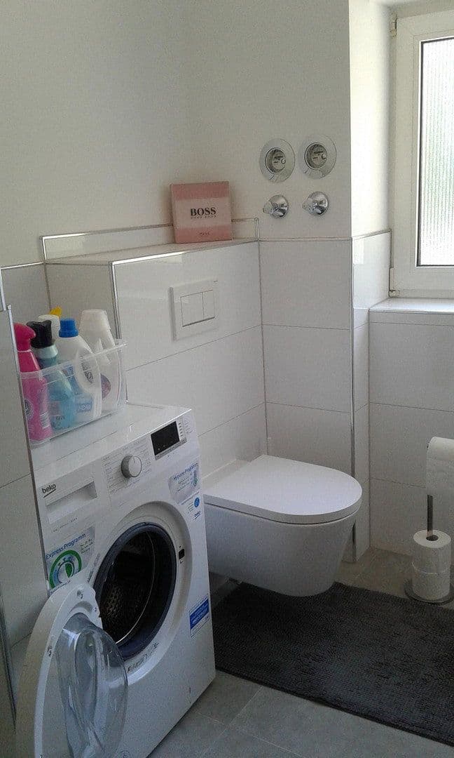 Pronájem bytu 2+1 67 m², Am Hirschsprung, Königstein im Taunus, Hessen Pronájem bytu 2+1 67 m², Am Hirschsprung, Königstein im Taunus, Hessen