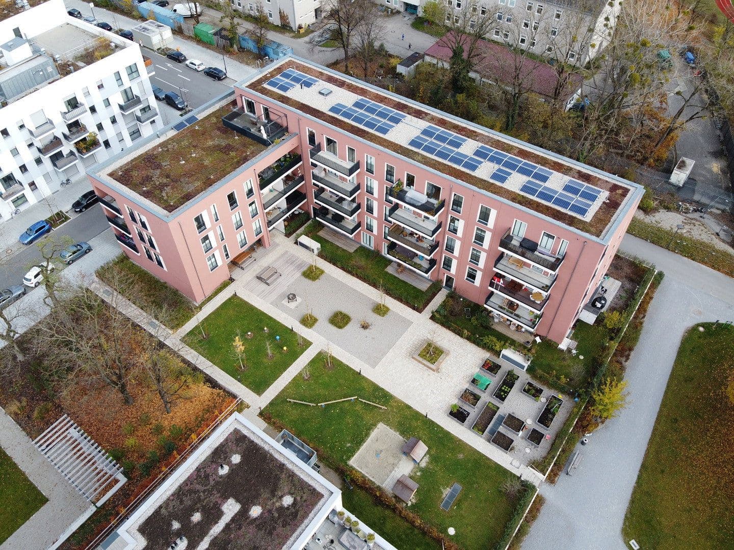 Pronájem bytu 2+1 74 m², Max-Bill-Str. 64, München, Bavorsko Pronájem bytu 2+1 74 m², Max-Bill-Str. 64, München, Bavorsko