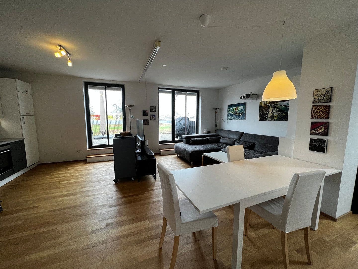 Pronájem bytu 2+1 74 m², Max-Bill-Str. 64, München, Bavorsko Pronájem bytu 2+1 74 m², Max-Bill-Str. 64, München, Bavorsko