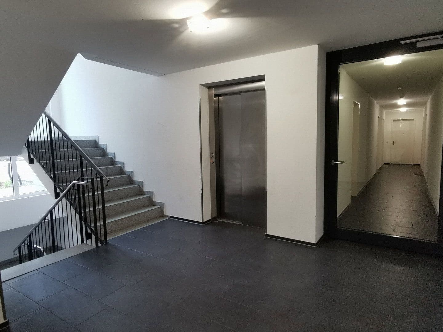 Pronájem bytu 2+1 47 m², Römerstr. 67, Bonn, Severní Porýní-Vestfálsko Pronájem bytu 2+1 47 m², Römerstr. 67, Bonn, Severní Porýní-Vestfálsko