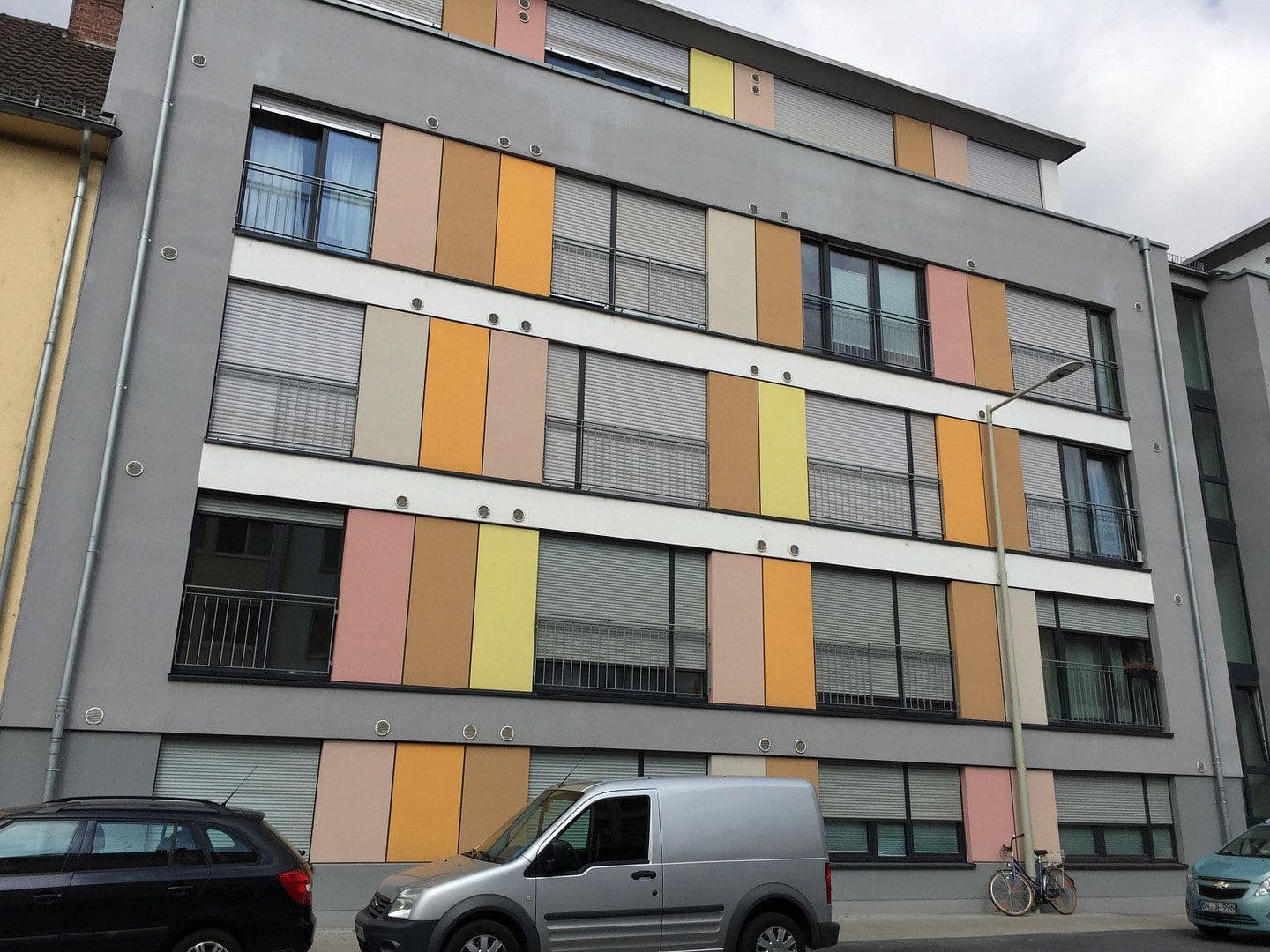 Pronájem bytu 2+1 47 m², Römerstr. 67, Bonn, Severní Porýní-Vestfálsko Pronájem bytu 2+1 47 m², Römerstr. 67, Bonn, Severní Porýní-Vestfálsko