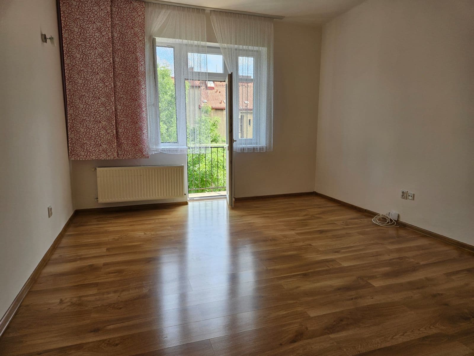 Pronájem bytu 1+kk 37 m², Prouzova, Praha, Praha Pronájem bytu 1+kk 37 m², Prouzova, Praha, Praha