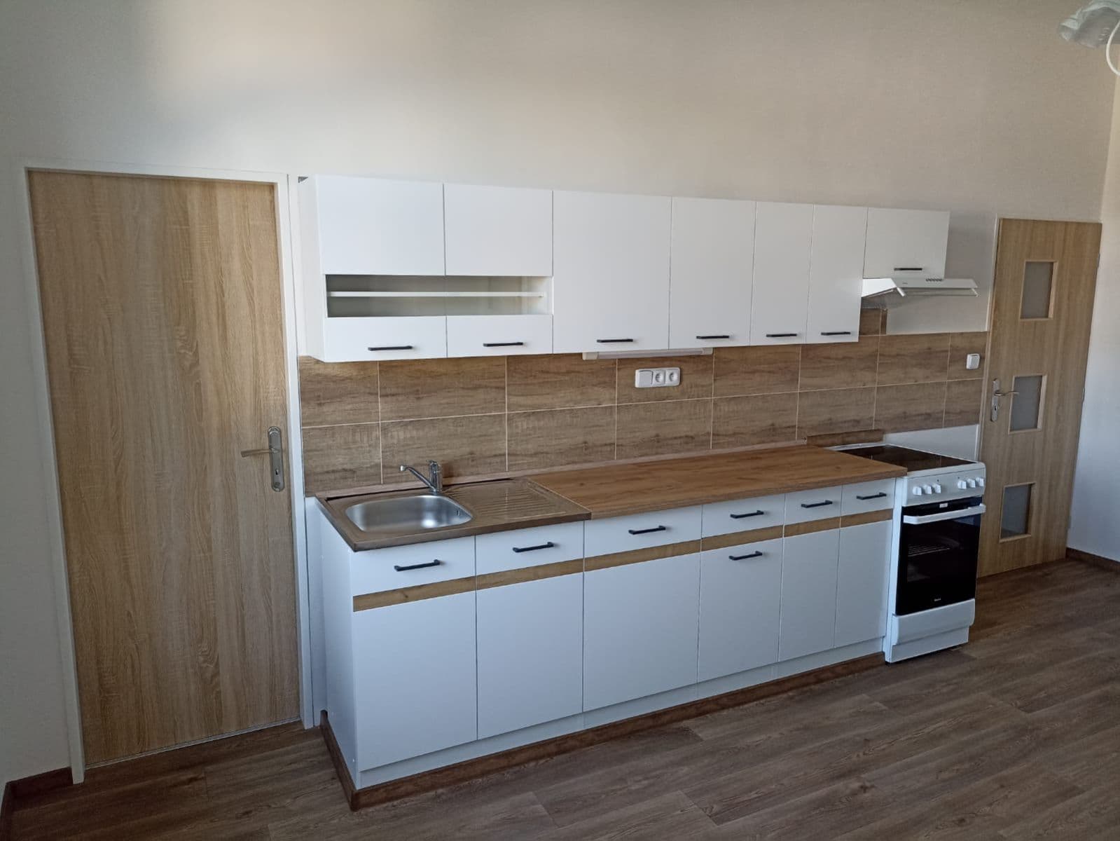 Pronájem bytu 1+1 45 m², Náchodská, Praha, Praha Pronájem bytu 1+1 45 m², Náchodská, Praha, Praha