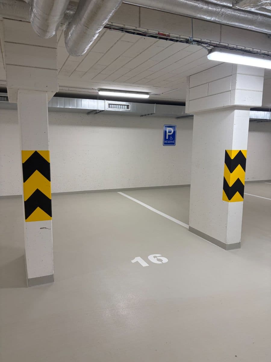 Prodej bytu 2+kk 48 m², U Továren, Praha, Praha Prodej bytu 2+kk 48 m², U Továren, Praha, Praha
