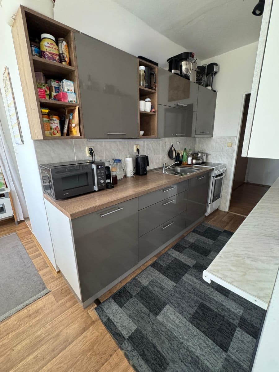 Pronájem bytu 2+1 70 m², Rychtářská, Liberec, Liberecký kraj Pronájem bytu 2+1 70 m², Rychtářská, Liberec, Liberecký kraj