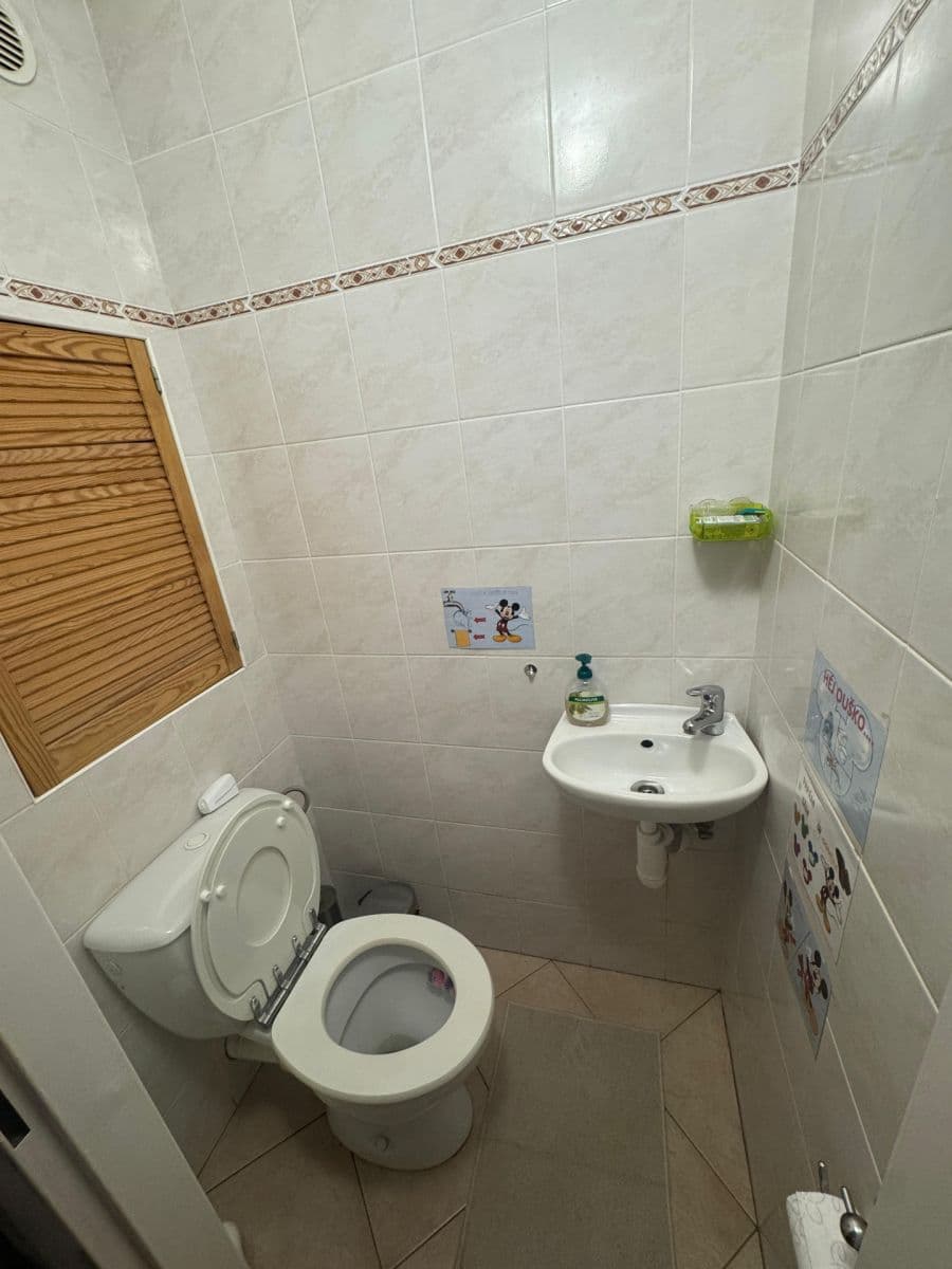 Pronájem bytu 2+1 70 m², Rychtářská, Liberec, Liberecký kraj Pronájem bytu 2+1 70 m², Rychtářská, Liberec, Liberecký kraj
