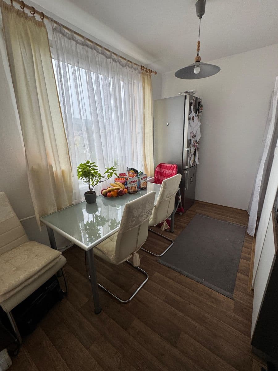 Pronájem bytu 2+1 70 m², Rychtářská, Liberec, Liberecký kraj Pronájem bytu 2+1 70 m², Rychtářská, Liberec, Liberecký kraj
