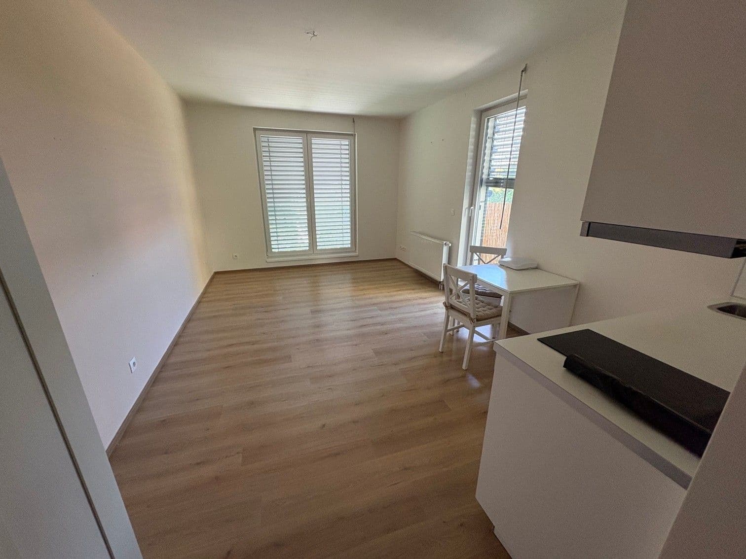 Pronájem bytu 1+kk 37 m², Nad Úžlabinou, Praha, Praha Pronájem bytu 1+kk 37 m², Nad Úžlabinou, Praha, Praha
