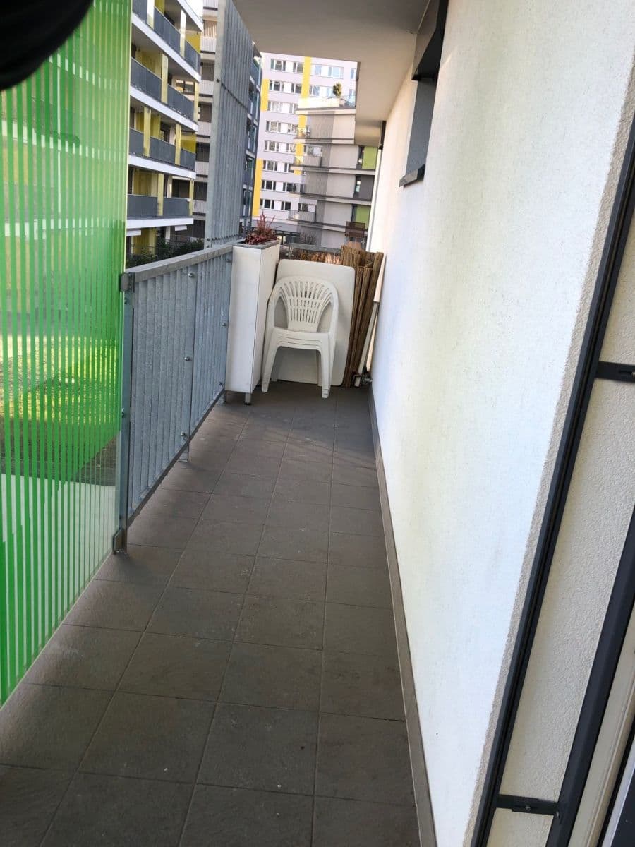 Pronájem bytu 1+kk 37 m², Nad Úžlabinou, Praha, Praha Pronájem bytu 1+kk 37 m², Nad Úžlabinou, Praha, Praha