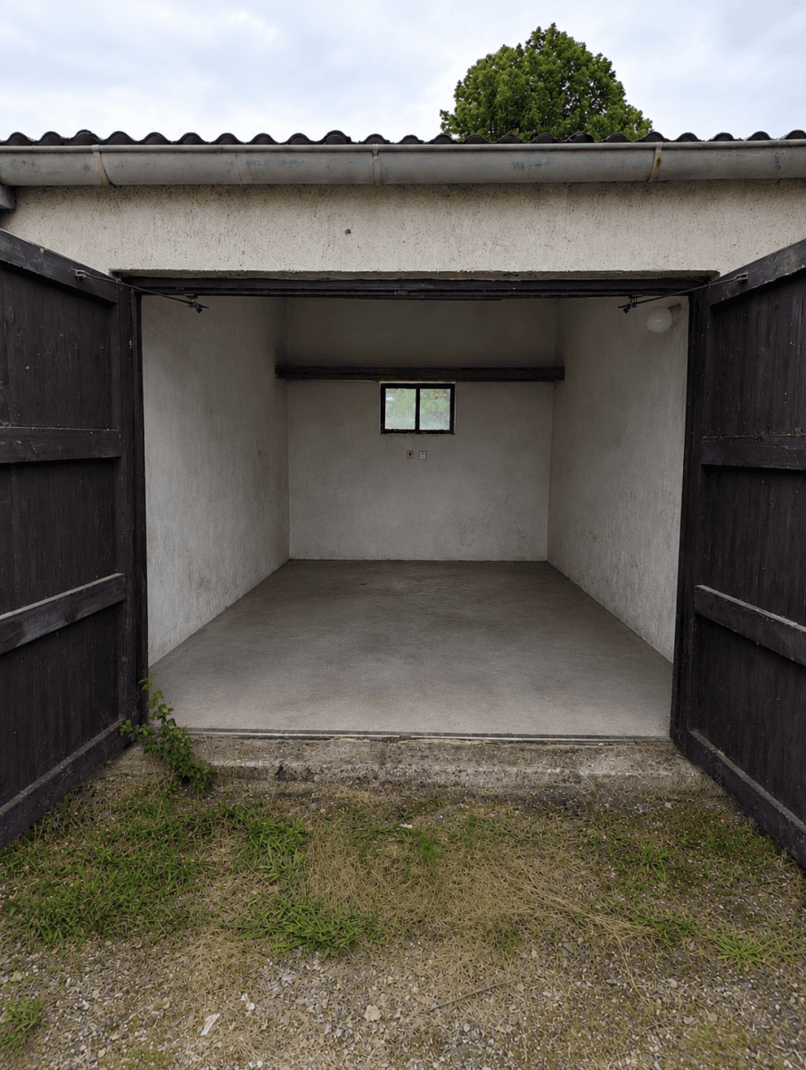 Pronájem garáže 20 m², Nádražní, Milevsko, Jihočeský kraj Pronájem garáže 20 m², Nádražní, Milevsko, Jihočeský kraj