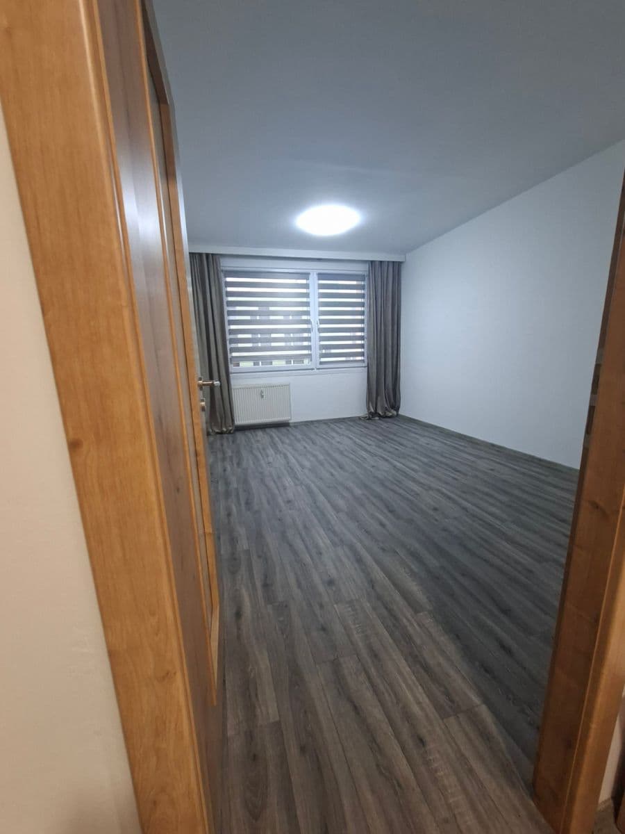 Pronájem bytu 2+1 61 m², Česká, Prachatice, Jihočeský kraj Pronájem bytu 2+1 61 m², Česká, Prachatice, Jihočeský kraj