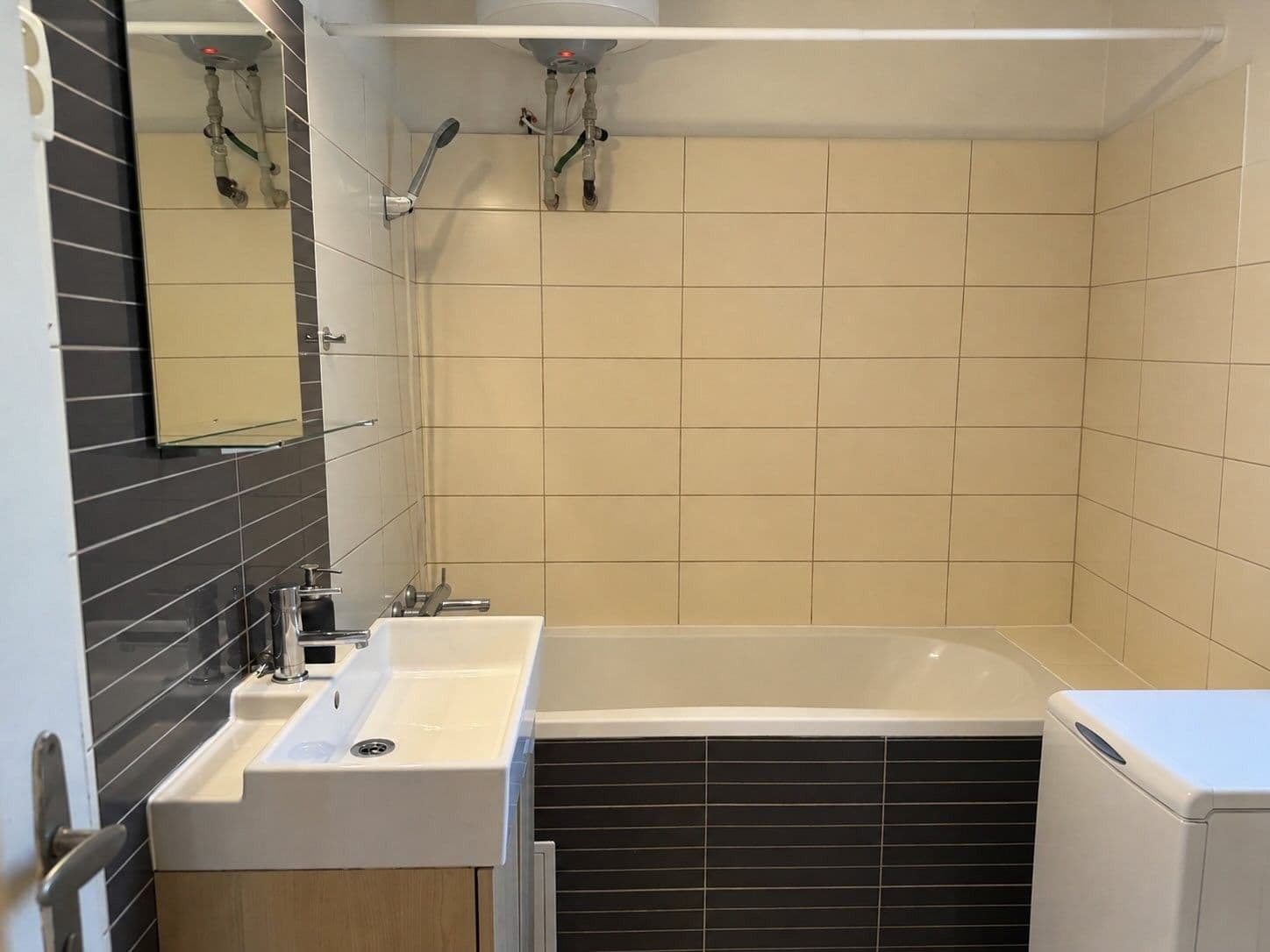 Prodej bytu 1+kk 32 m², Plzeňská, Praha, Praha Prodej bytu 1+kk 32 m², Plzeňská, Praha, Praha