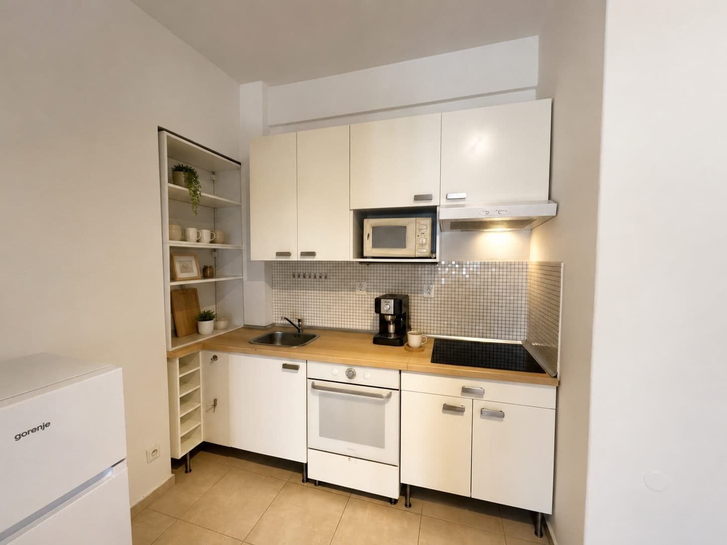 Prodej bytu 1+kk 32 m², Plzeňská, Praha, Praha Prodej bytu 1+kk 32 m², Plzeňská, Praha, Praha