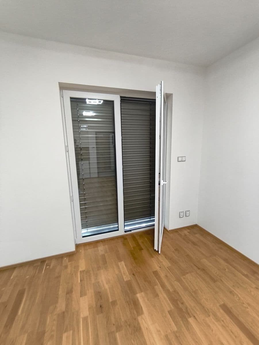 Pronájem bytu 1+kk 24 m², U Zličína, Praha, Praha Pronájem bytu 1+kk 24 m², U Zličína, Praha, Praha